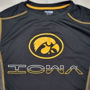 Iowa Hawkeyes‎ Men's Small ProEdge Black Gray Short Sleeve Tshirt Polyester